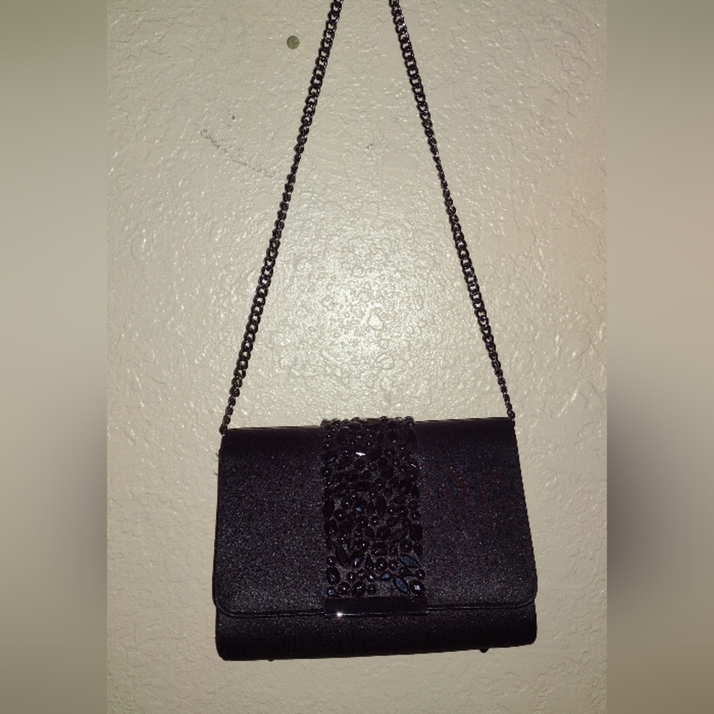 black casual shoulder bag